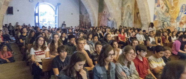 Vetlla de final de curs a l’Ermita de la MD de Paretdelgada