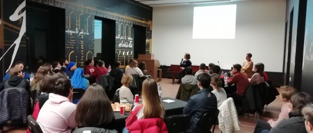 Els joves debaten sobre l’avortament